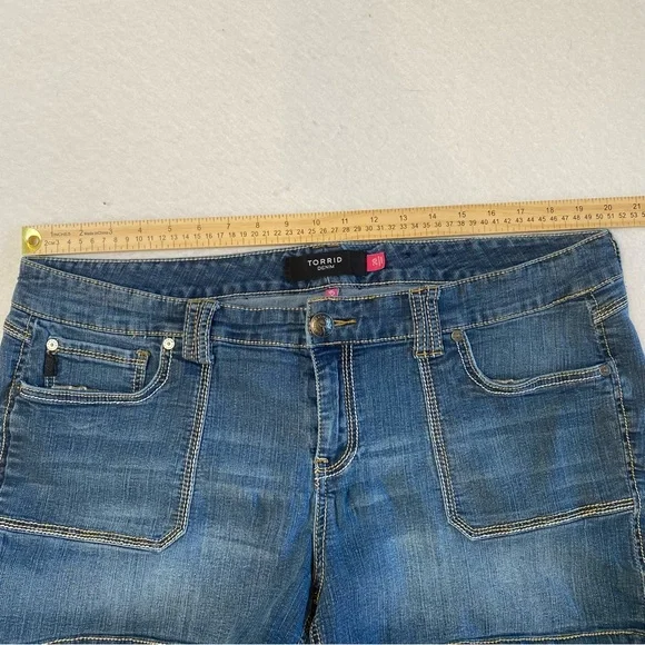 Torrid Jean Shorts - Picture 6 of 11
